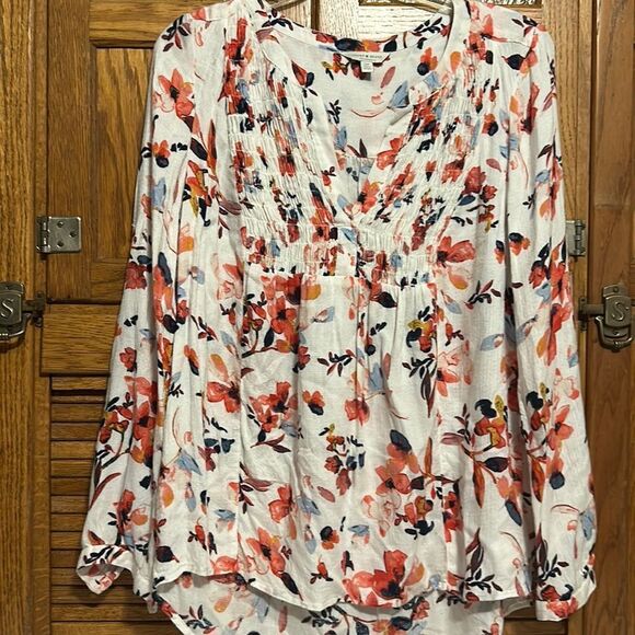 Lucky Brand 100% Viscose Boho floral top - Picture 1 of 6